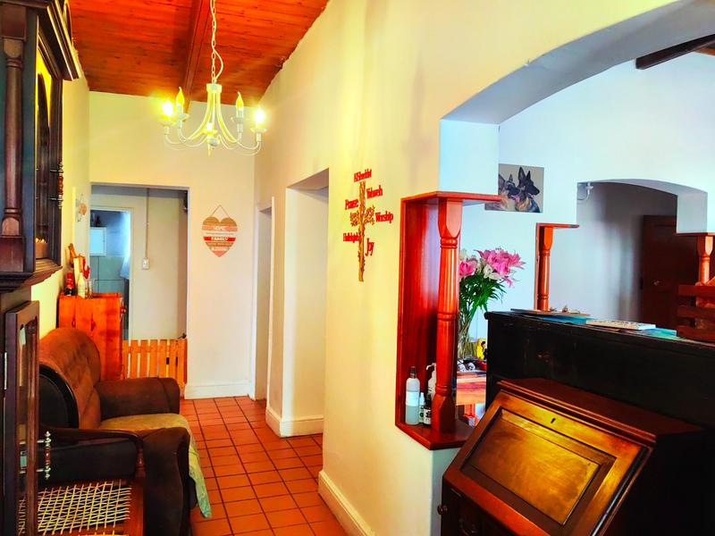 6 Bedroom Property for Sale in Montagu Western Cape